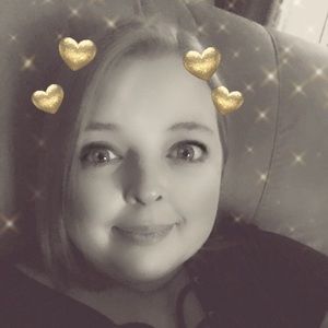 Meet your Posher, Michele